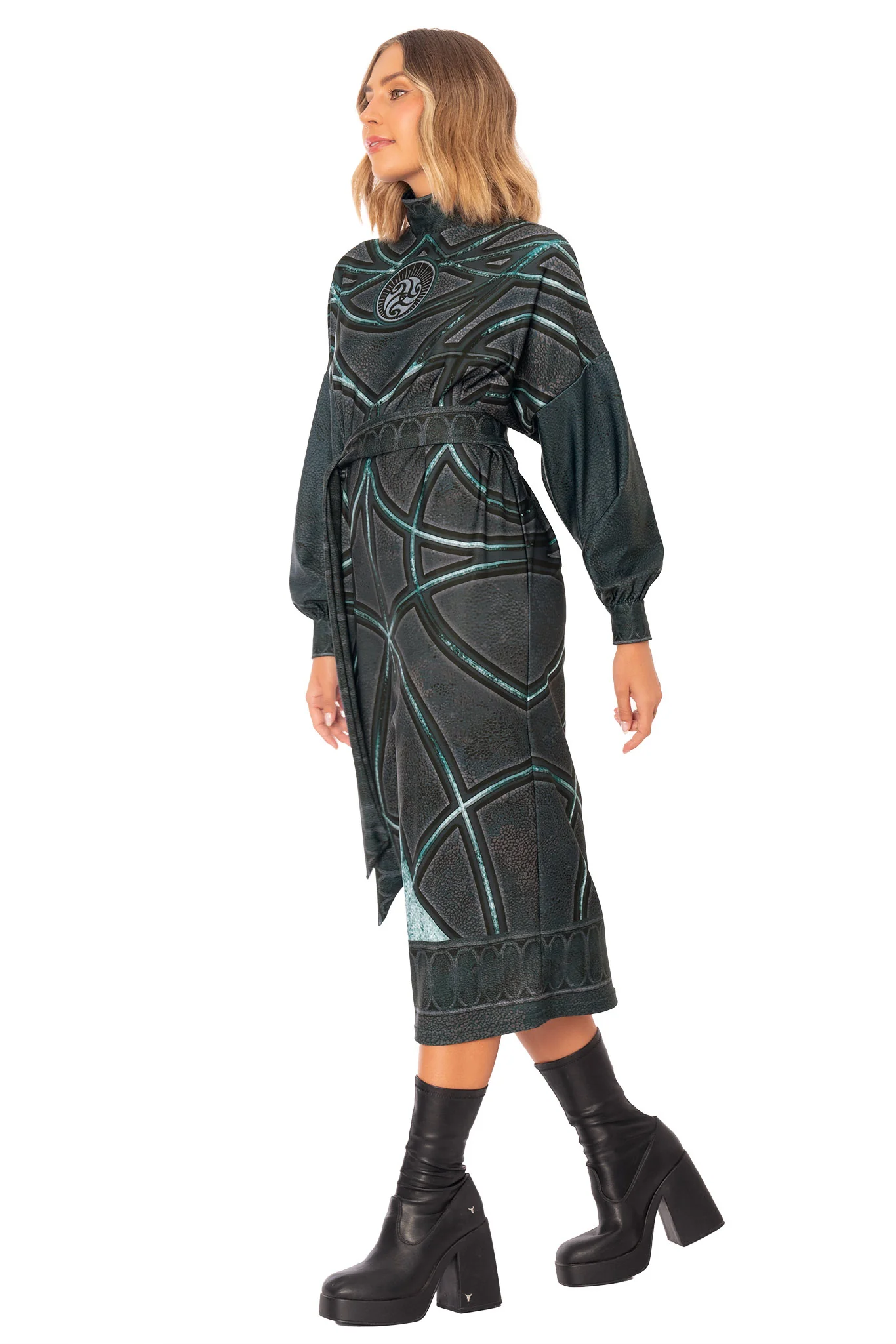 College of Winterhold Batwing Dress - Image 8