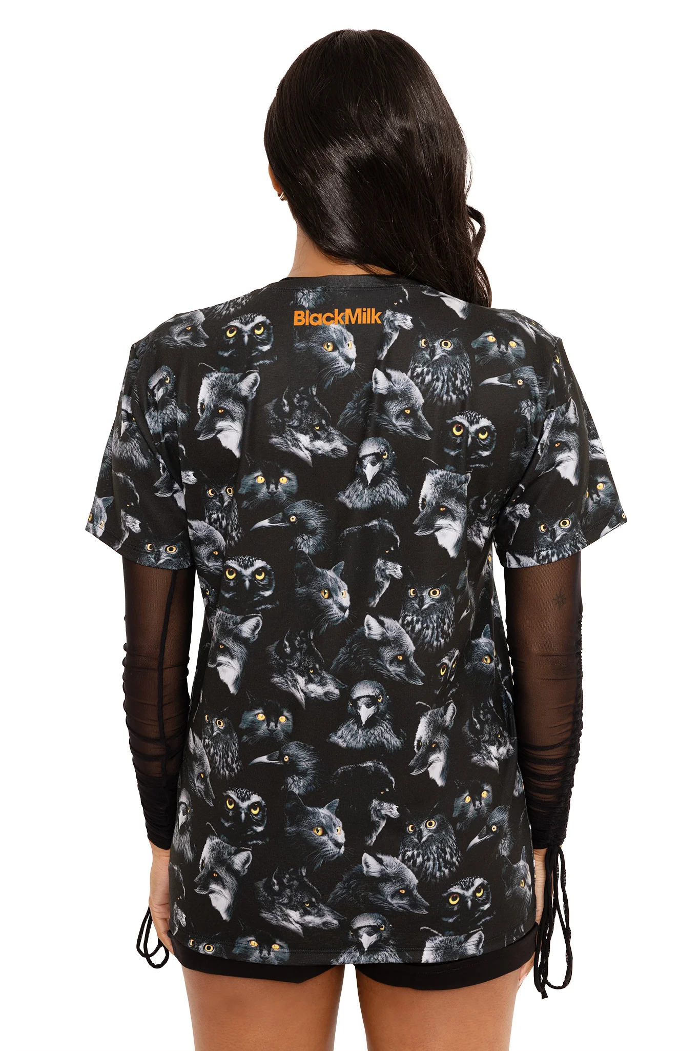 Familiars Boyfriend Tee - Image 7