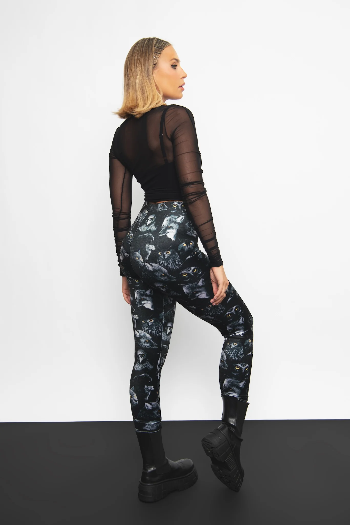 Familiars High Waisted Velvet Leggings - Image 2