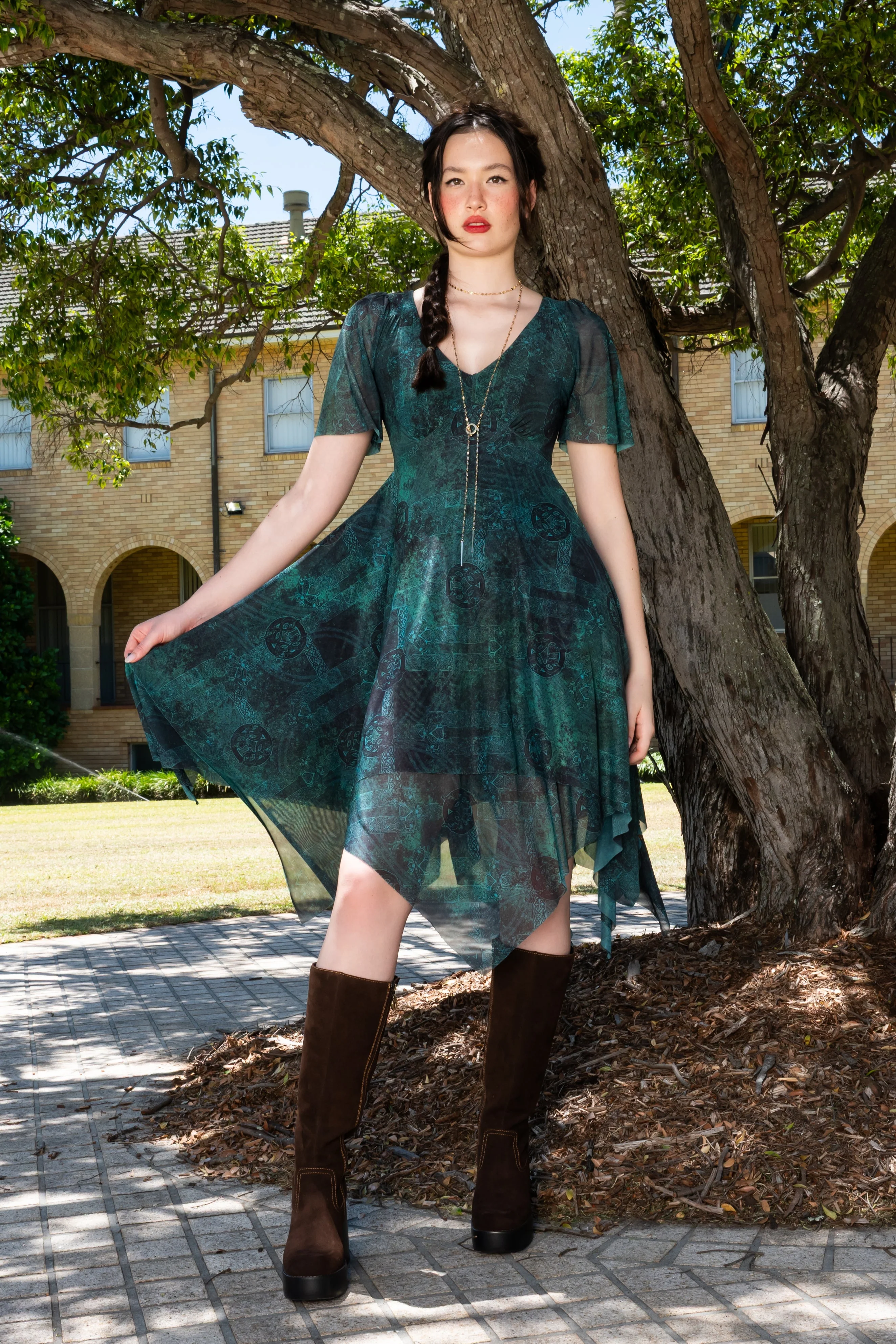Moss Maiden Handkerchief Short Sleeve Dress