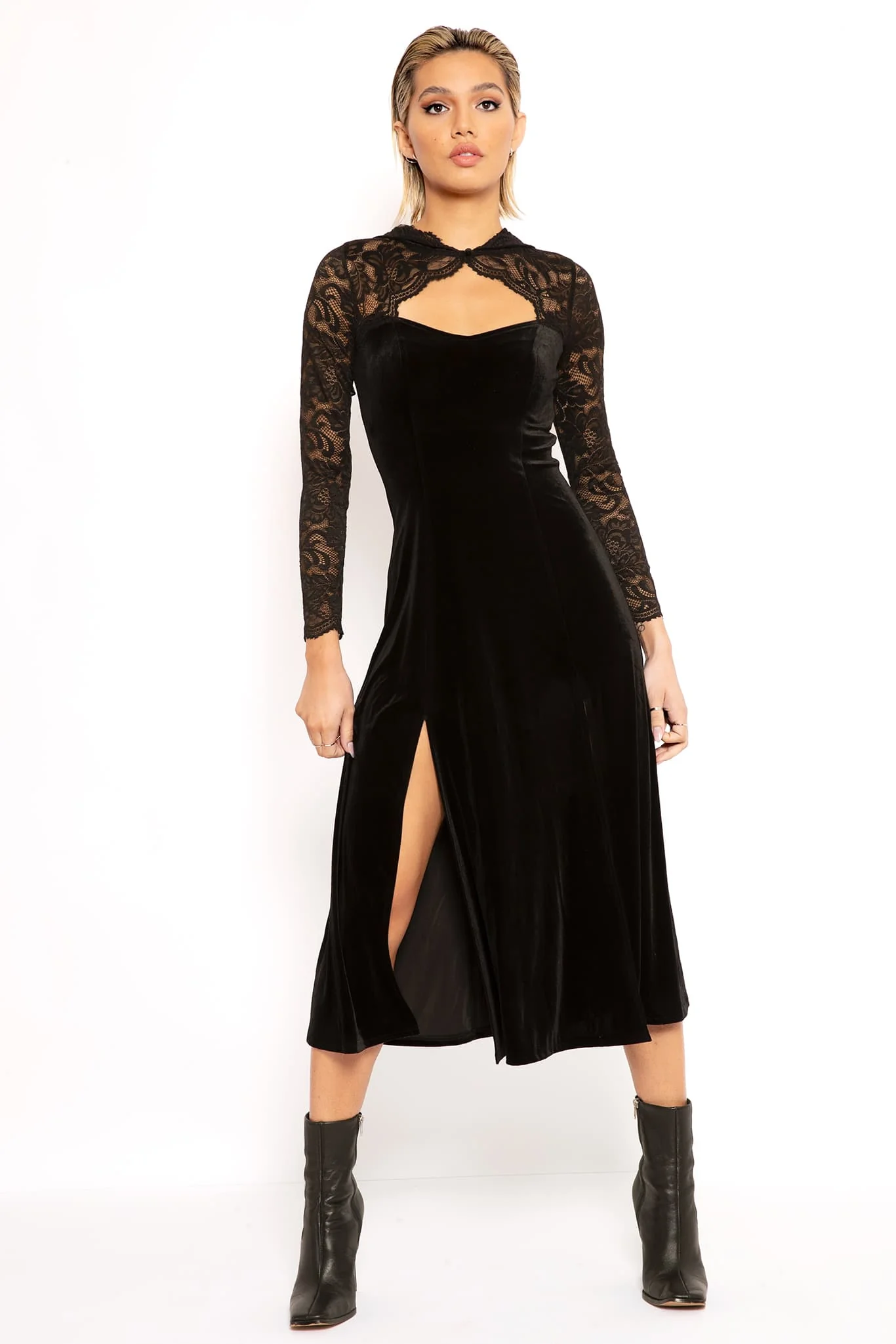 The Haunted Dress - Image 2