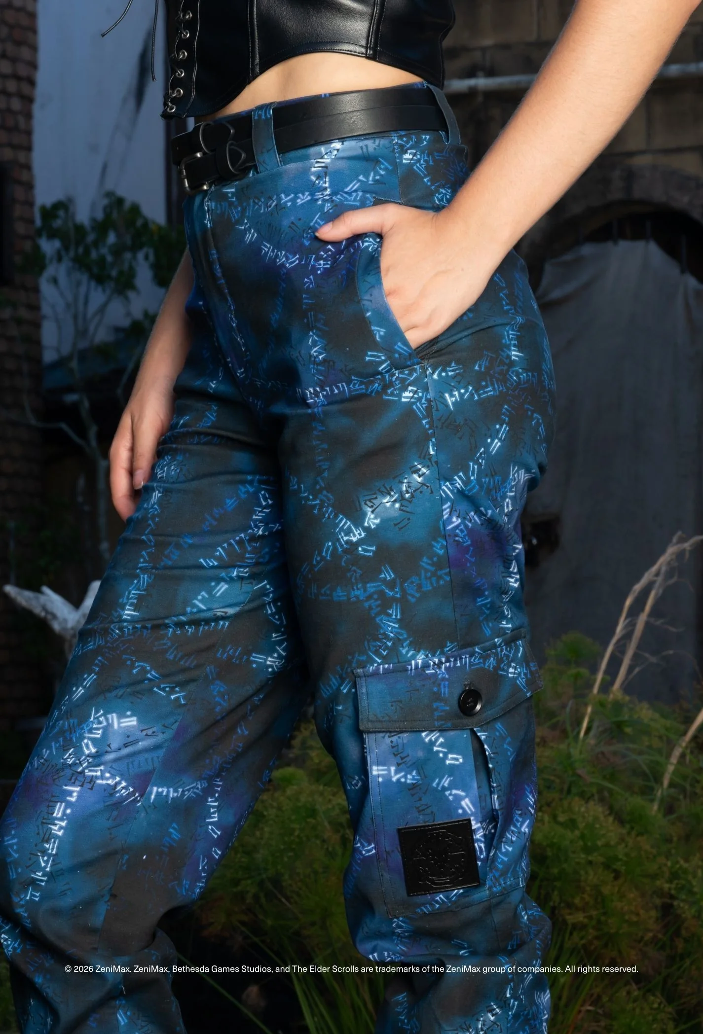 Thu'um Master Cargo Pants - Image 3