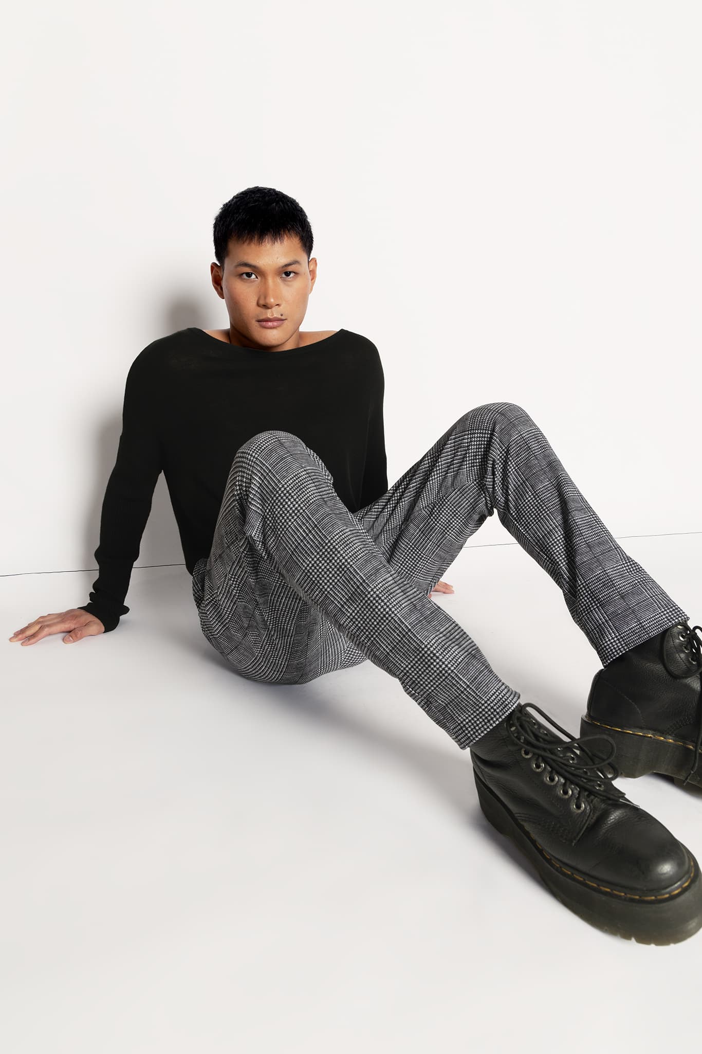 Tweed Mono Cuffed Pants - Image 8